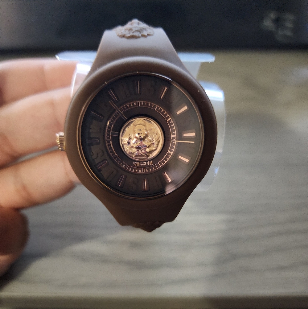 Authentic Versus Versace Brown Watch - Picture 7 of 11